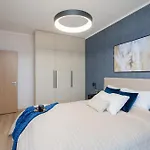 شقة Aatrium Kinnisvara Riia Str 22 80 M2 With 2- Bedrooms And 45 M2 Terrace تارتو