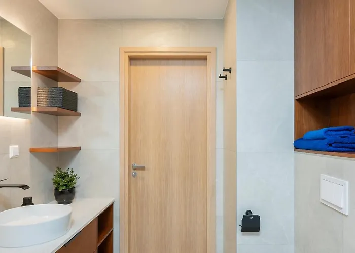 Aatrium Kinnisvara Riia Str 22 80 M2 With 2- Bedrooms And 45 M2 Terrace